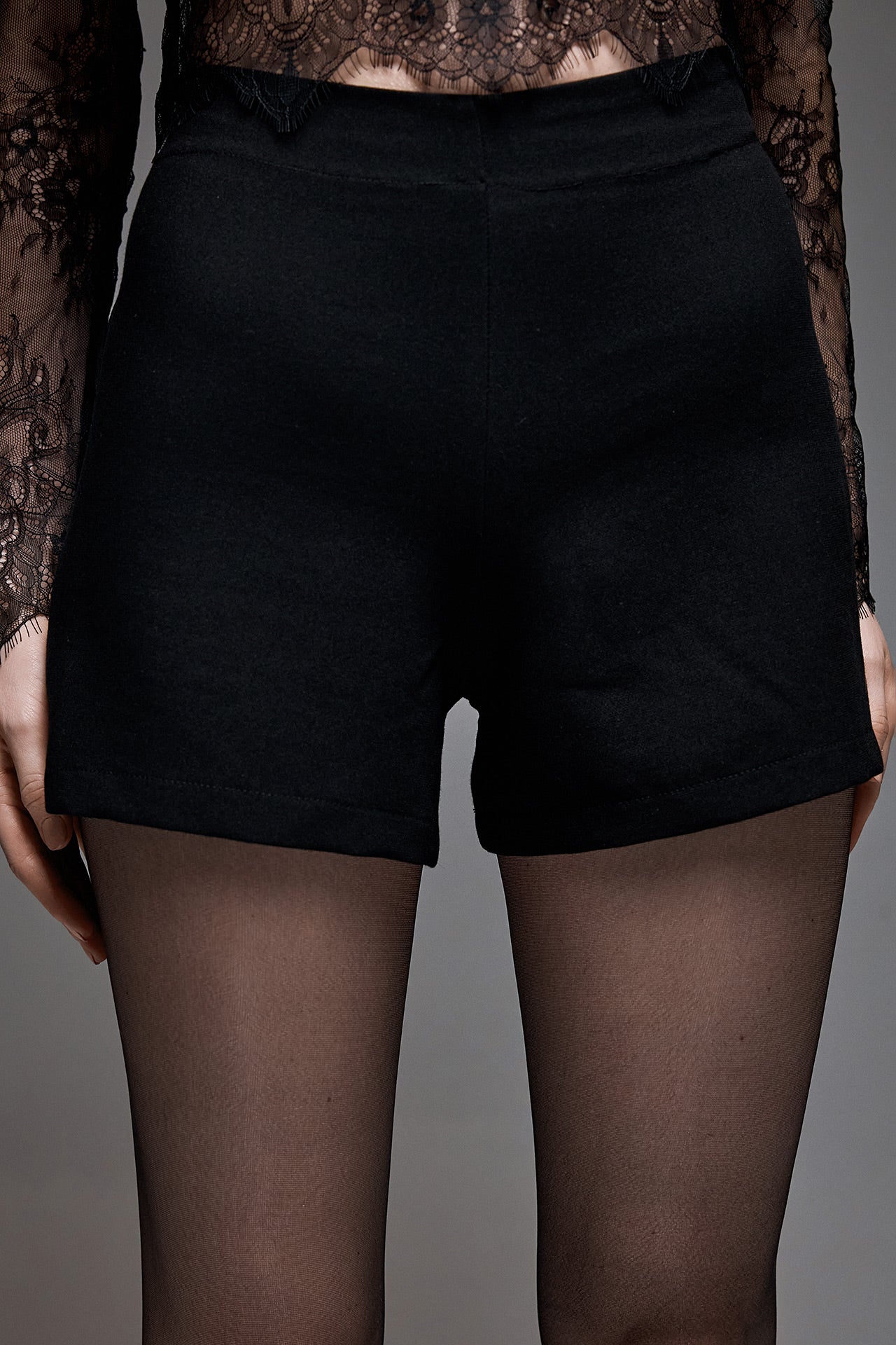 Shorts Krep EIRA (17045)