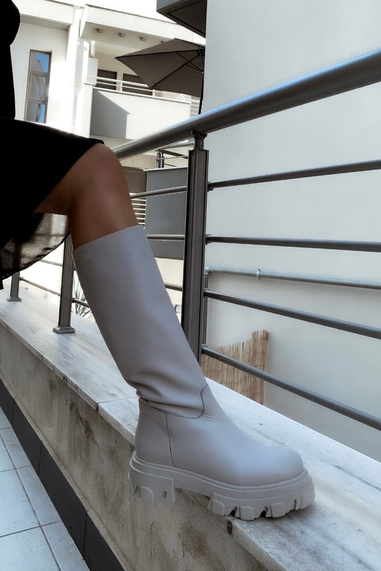 Ariana Boots in Ice White