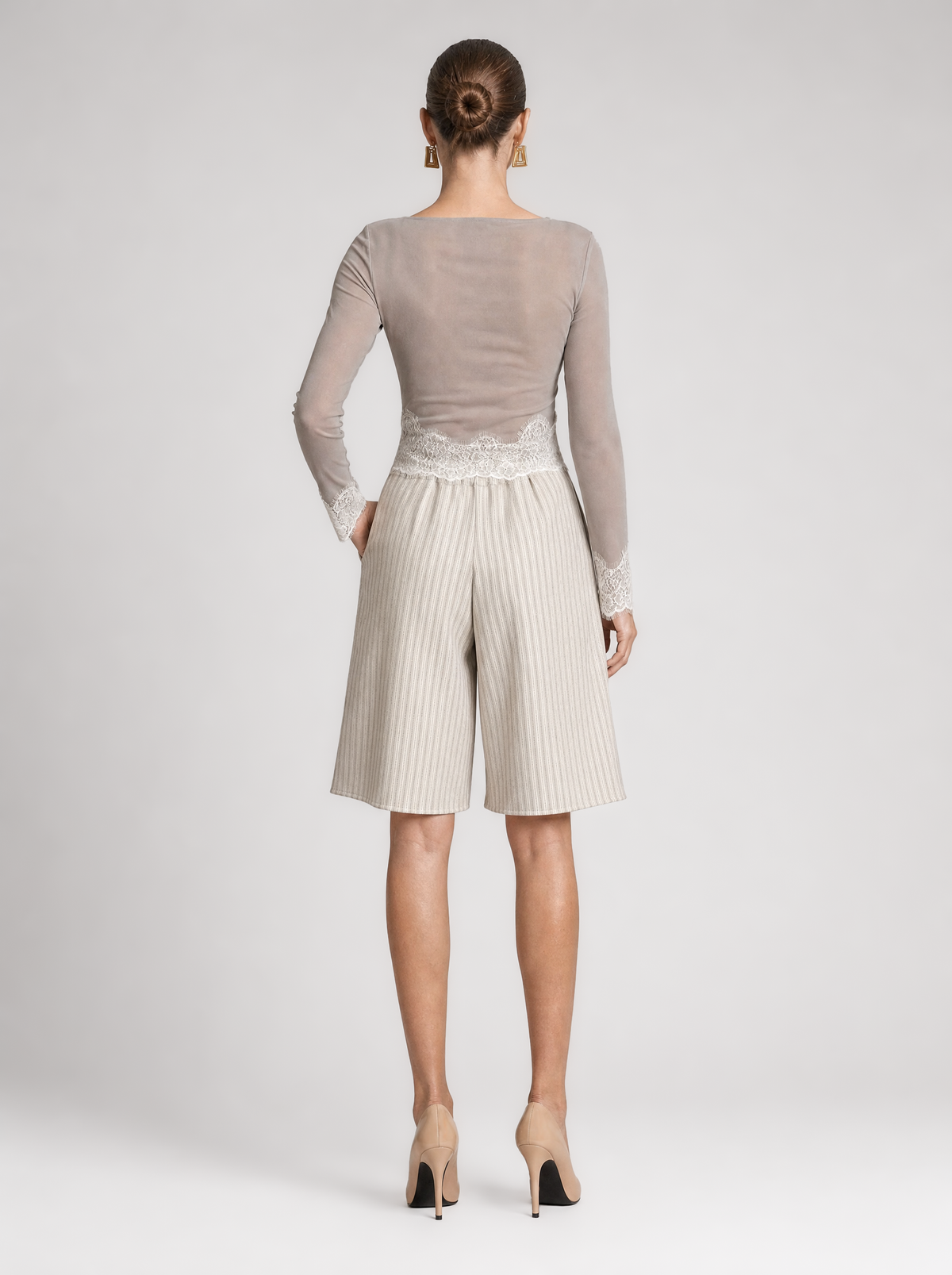 NAPOLIA BERMUDA SHORTS | IVORY (210009)