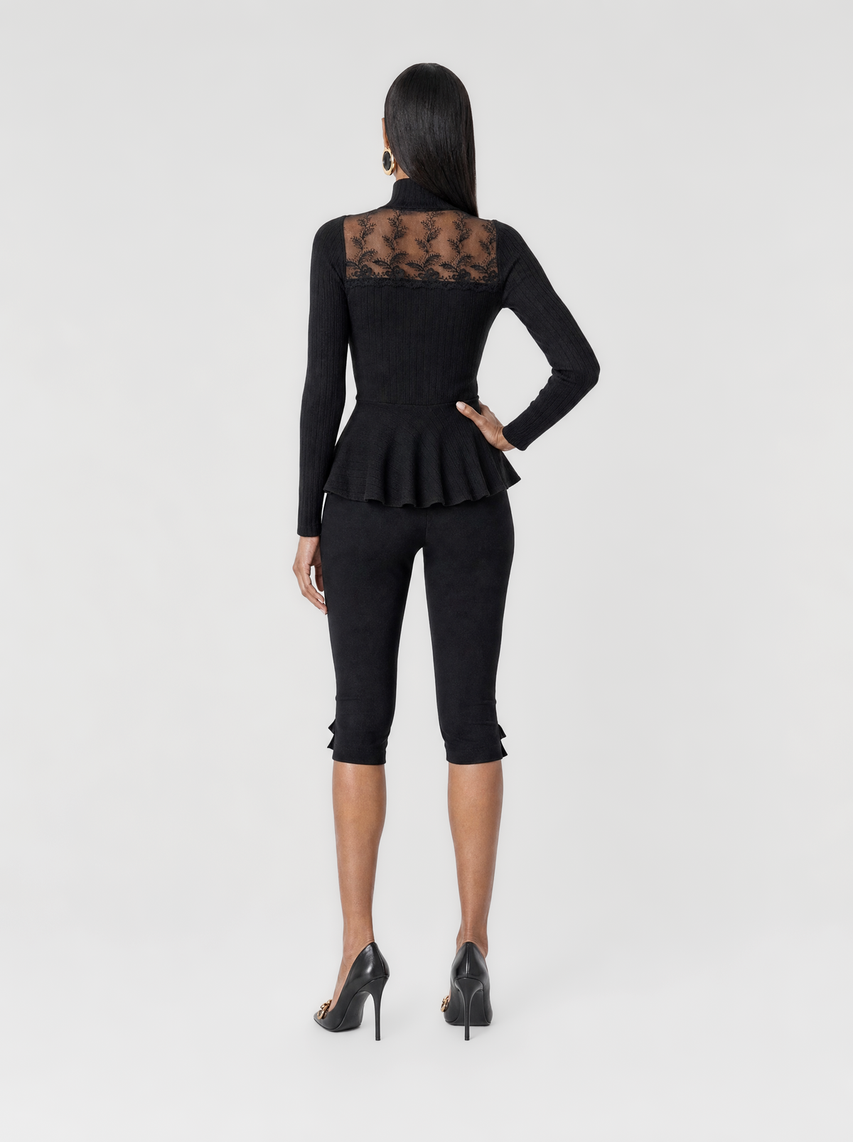 LUCIA CAPRI PANTS  |  210032