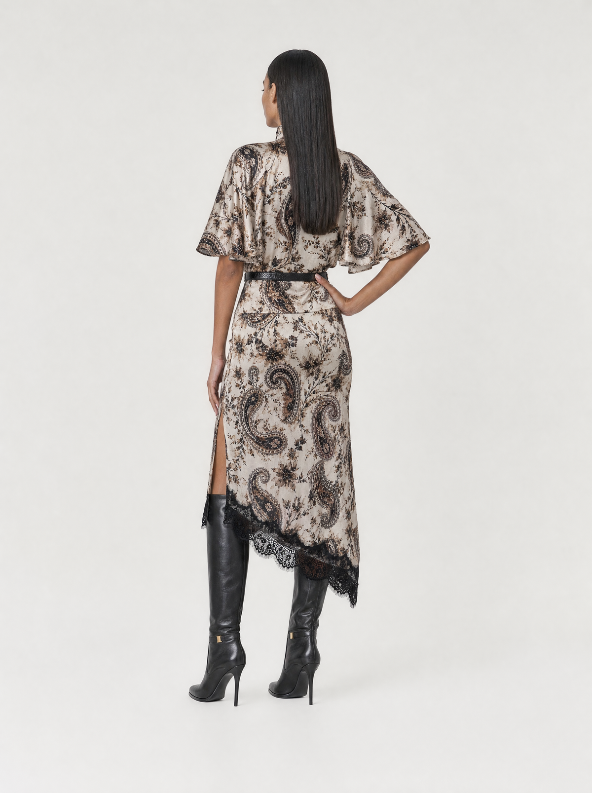 EVANIA VELVET TOP  |  PAISLEY  (210034)