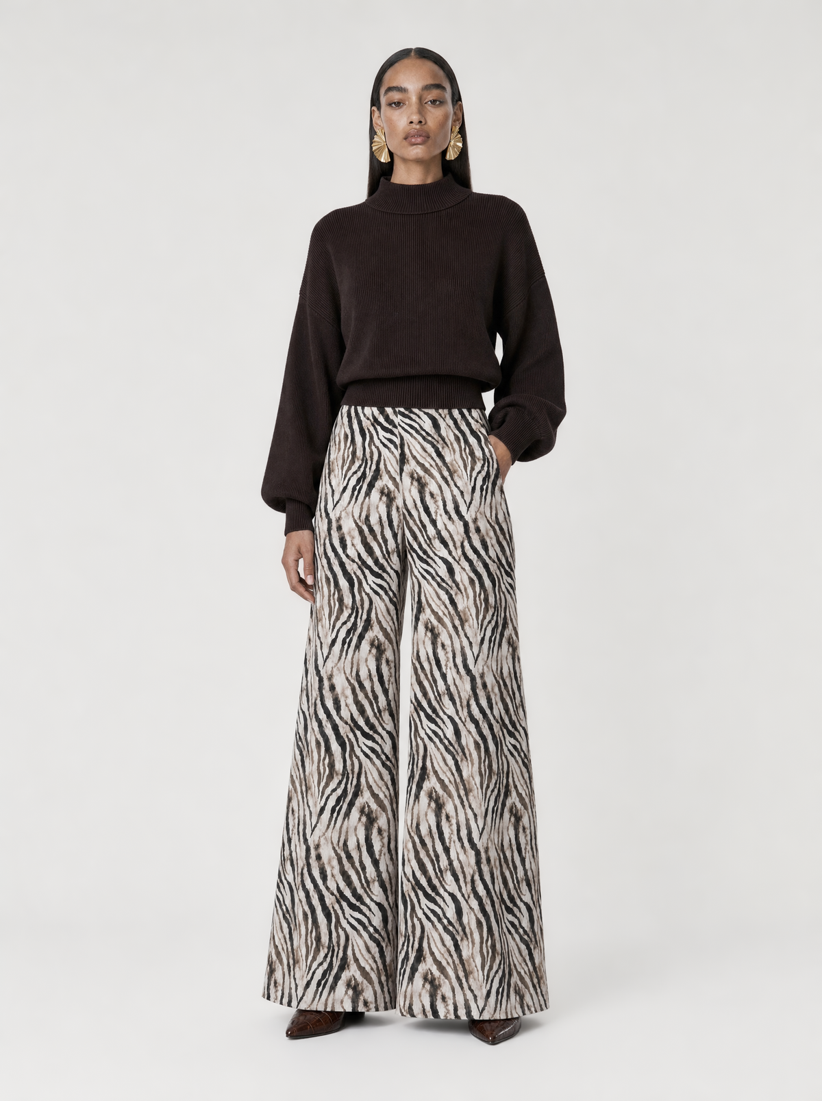 FLEUR FLARED PANTS  |  ZEBRA  (210037)