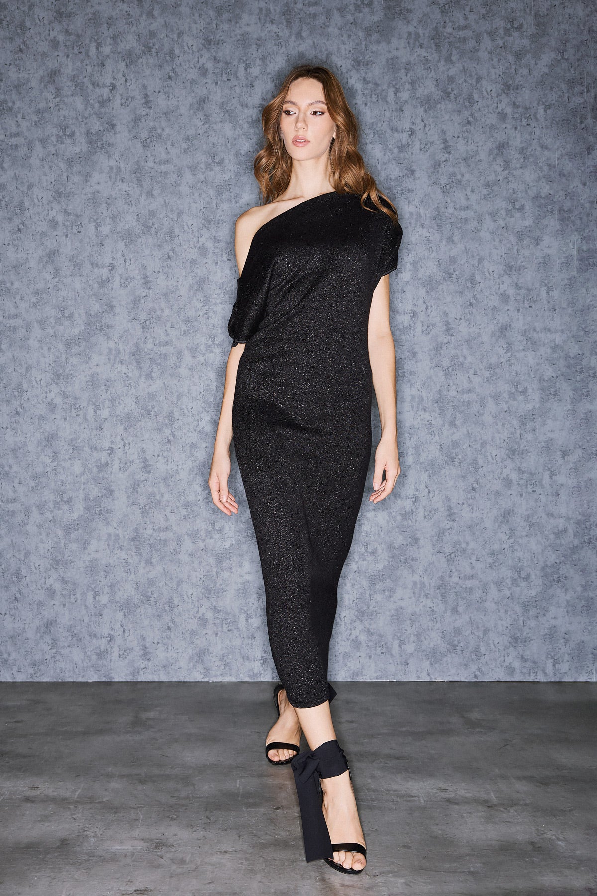 AMARISSE KNIT DRESS  (19033)