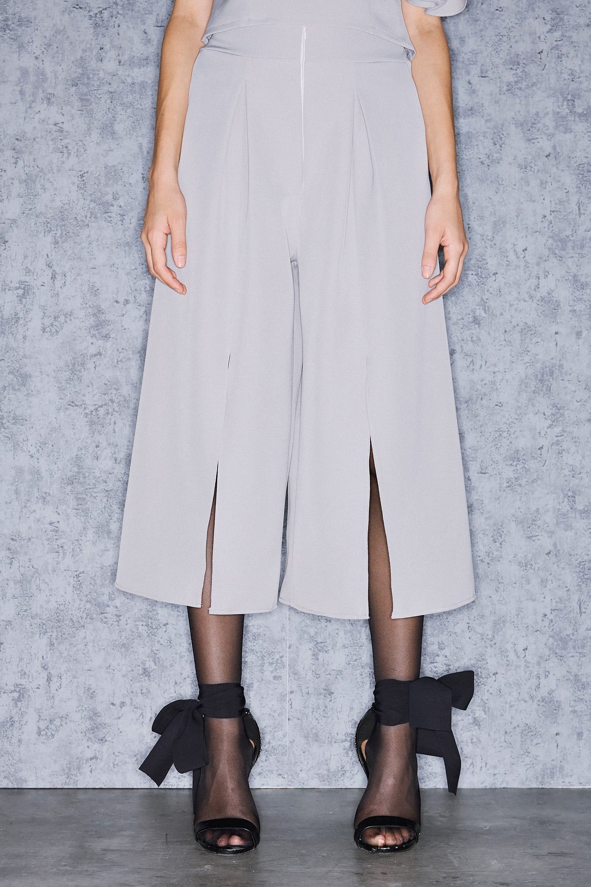 CALLIENE CULLOTES | LIGHT GREY  (19017)