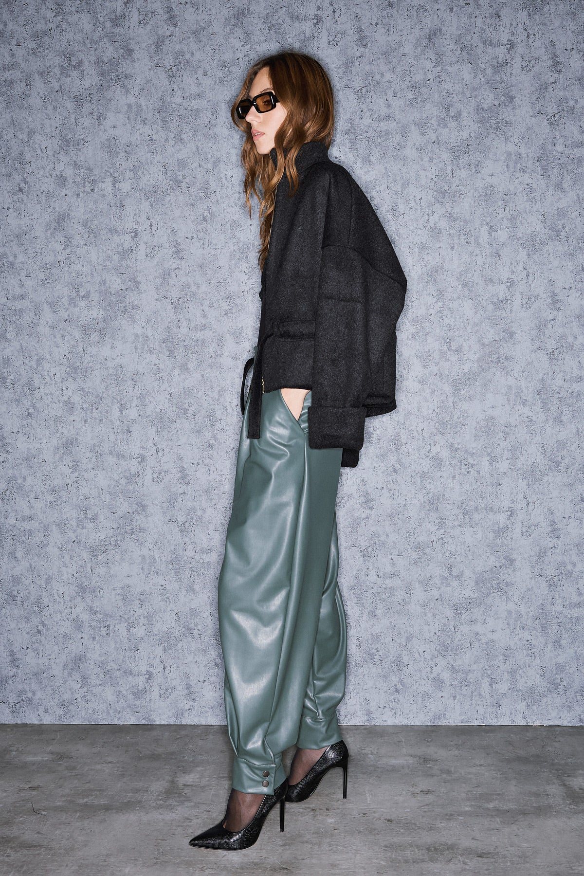 ORABEL BARREL PANTS | FAUX LEATHER (19018A)