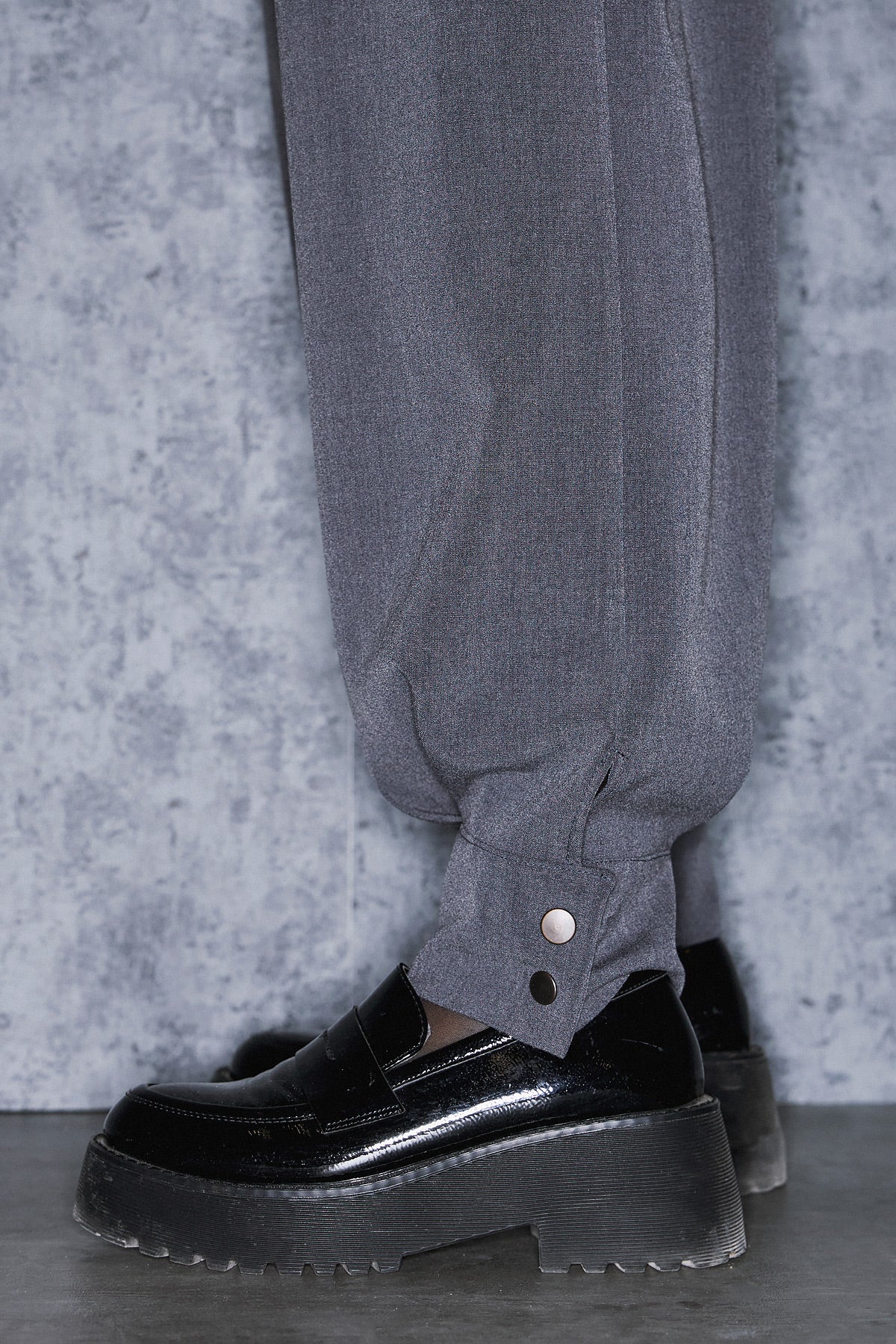 ORABEL BARREL PANTS | CHARCOAL GREY (19018B)