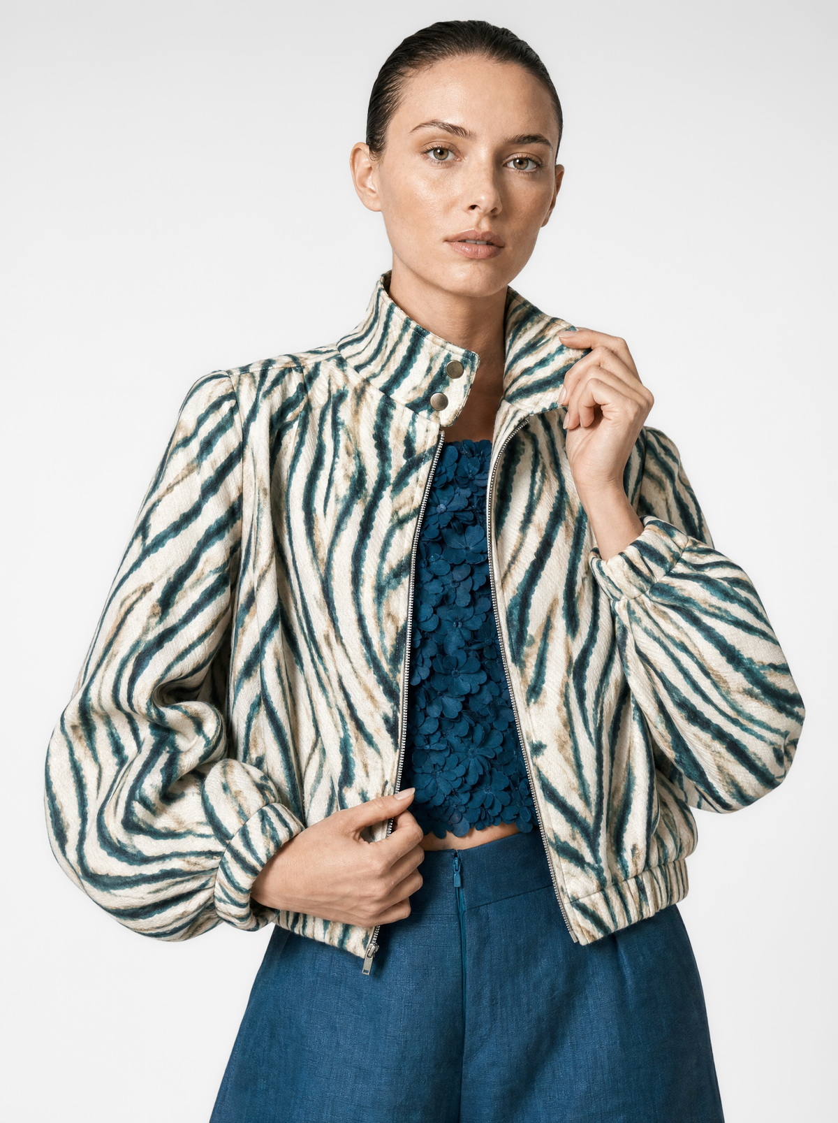 NERISSE BOMBER JACKET  |  ZEBRA  (210022)