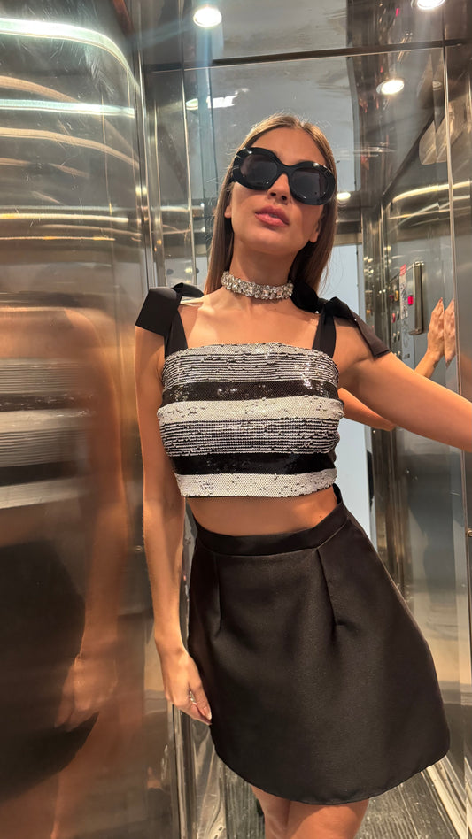 LULU SKIRT | BLACK  (19036)